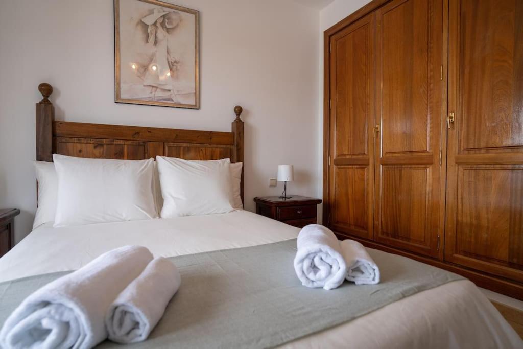 Beautiful Home In Lanzarote 5 Mins From Marina Playa Blanca  Bagian luar foto