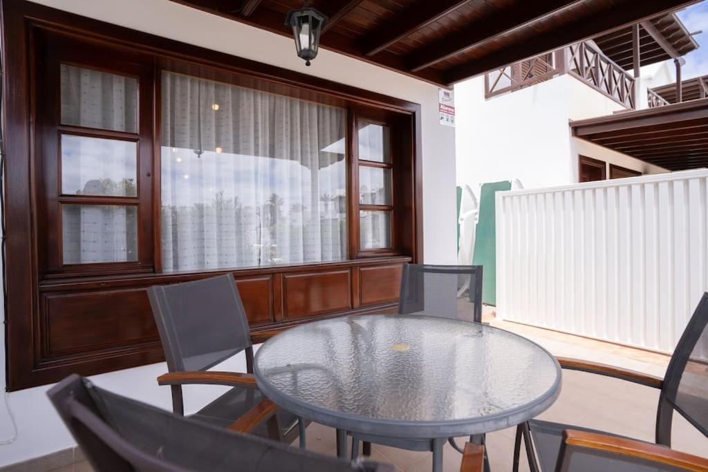 Beautiful Home In Lanzarote 5 Mins From Marina Playa Blanca  Bagian luar foto