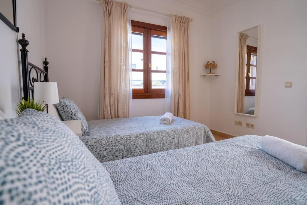 Beautiful Home In Lanzarote 5 Mins From Marina Playa Blanca  Bagian luar foto