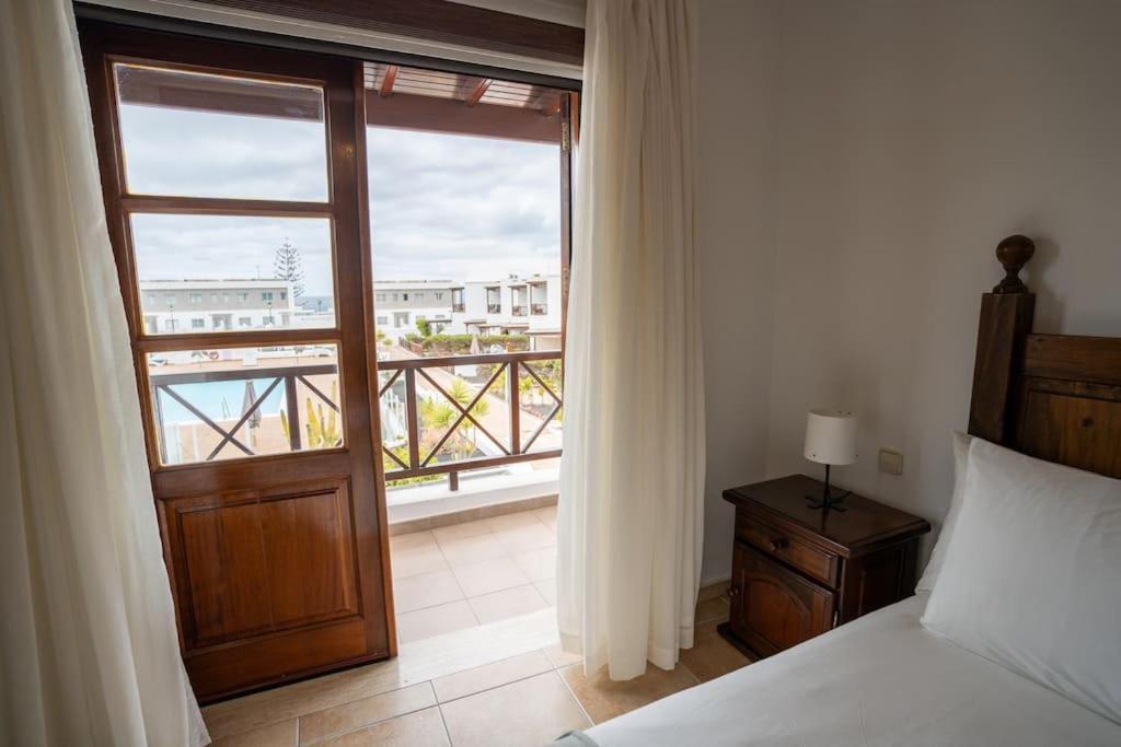 Beautiful Home In Lanzarote 5 Mins From Marina Playa Blanca  Bagian luar foto