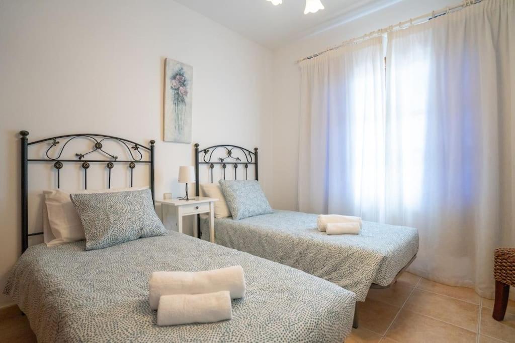 Beautiful Home In Lanzarote 5 Mins From Marina Playa Blanca  Bagian luar foto