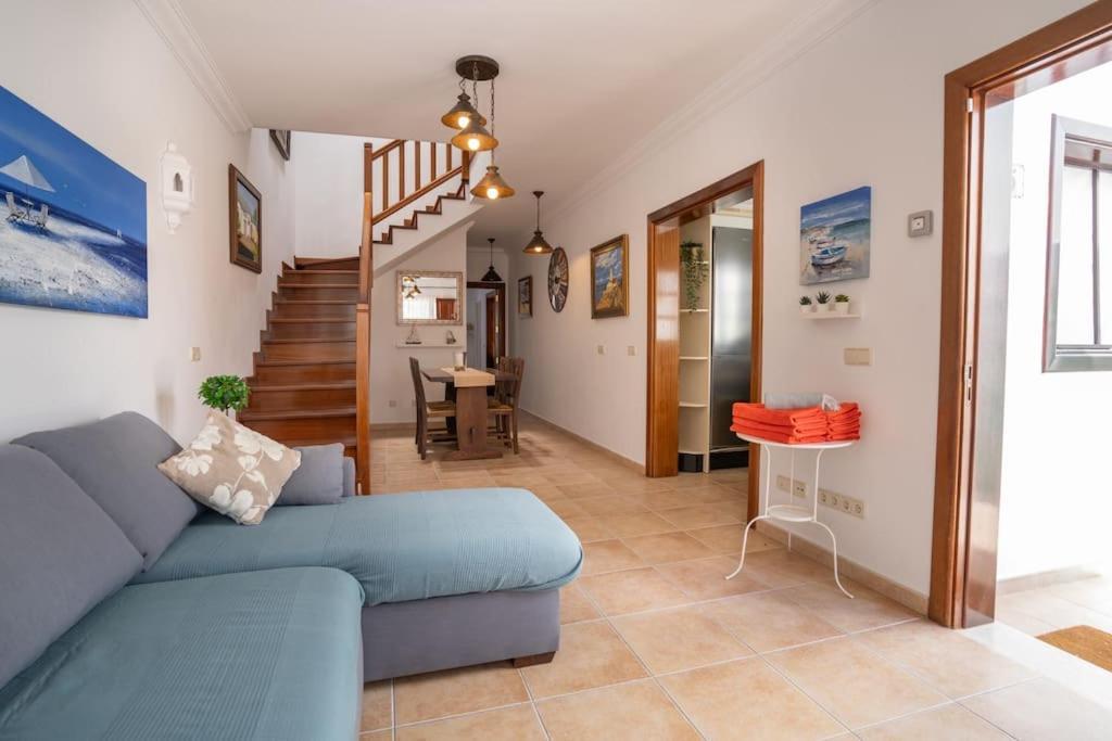Beautiful Home In Lanzarote 5 Mins From Marina Playa Blanca  Bagian luar foto