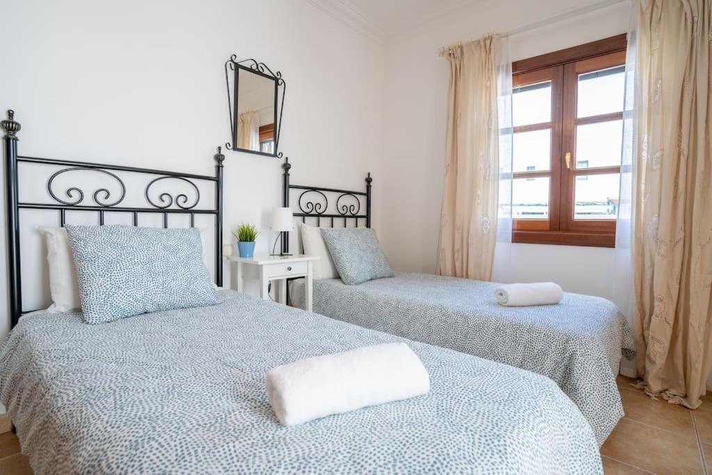 Beautiful Home In Lanzarote 5 Mins From Marina Playa Blanca  Bagian luar foto